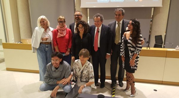 Intesa Sanpaolo, Cna e Museo Risparmio premiano giovani fashion designer