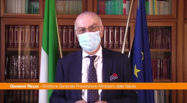 Covid, Rezza: “Incidenza casi tende a diminuire”