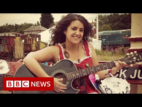 ‘Why should we panic about having our period at a festival?’ – BBC News