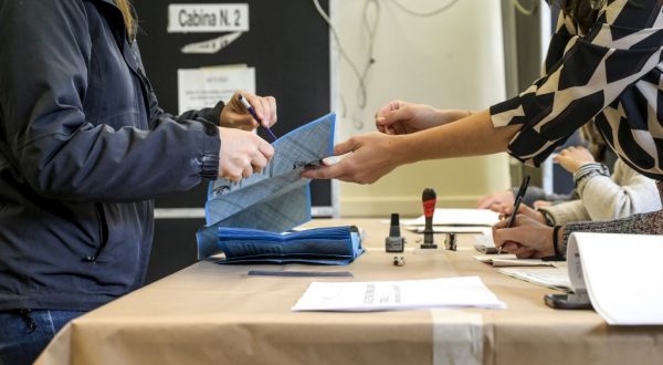 Ballottaggi, in Sicilia l’asse Pd-M5s si conferma vincente