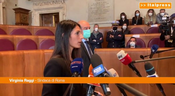 Roma, Raggi: “Al ballottaggio non darò indicazioni di voto”