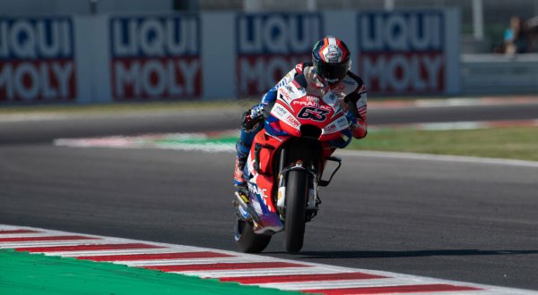 Motogp, Francesco Bagnaia vince il Gp dell’Algarve