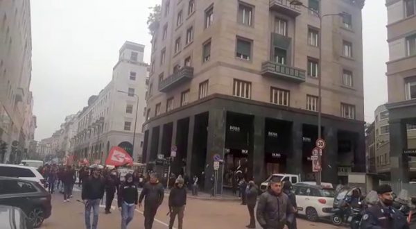 Corteo Unione Studenti a Milano “Chiediamo più garanzie”