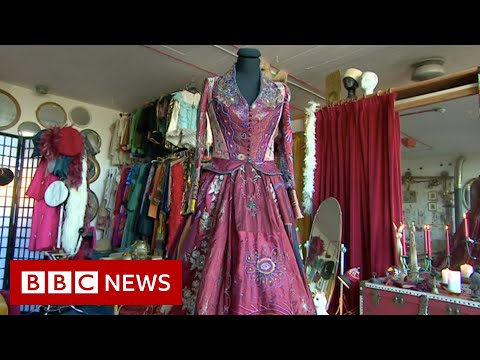 The dress unifying women around the world – BBC News