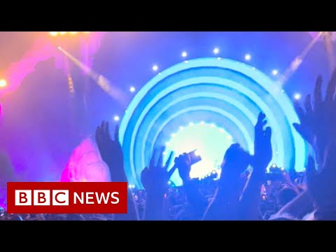 Police investigate crowd surge at Texas festival – BBC News