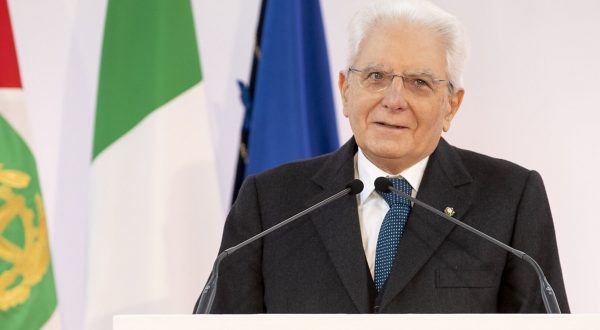 Piazza Fontana, Mattarella “Attentato colpì democrazia. Indelebile”