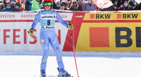 Festa Italia a St. Moritz, Brignone vince il Super-G davanti a Curtoni