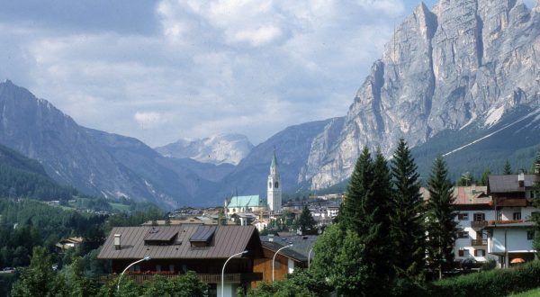 Seconde case, i prezzi di vendita corrono in montagna