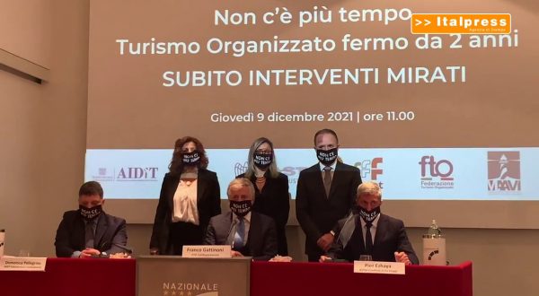 Turismo Organizzato fermo, servono misure urgenti