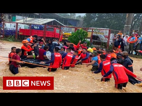 Thousands flee as super typhoon Rai lashes Philippines – BBC News