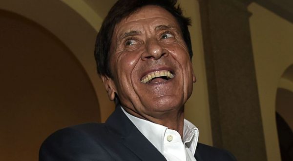 Sui social brano Morandi, artista resta in gara a Sanremo