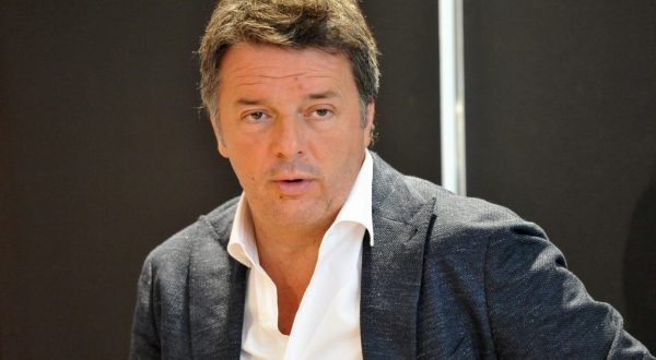 Renzi “Chi vuole Draghi al Colle costruisca il Governo del dopo”