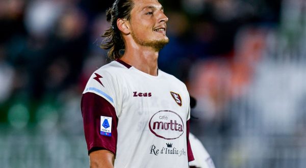 La Salernitana sbanca il Bentegodi, Verona battuto 2-1