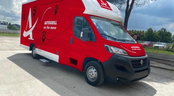 Autogrill assume 40 persone in Sicilia, camper in piazze e scuole