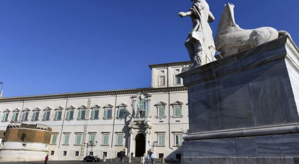 Su radio e tv si parla di corsa al Quirinale almeno ogni 15 minuti