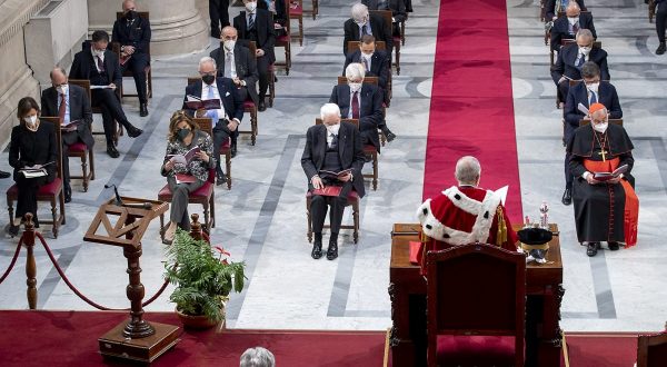 Si apre l’anno giudiziario, in calo l’arretrato dei processi