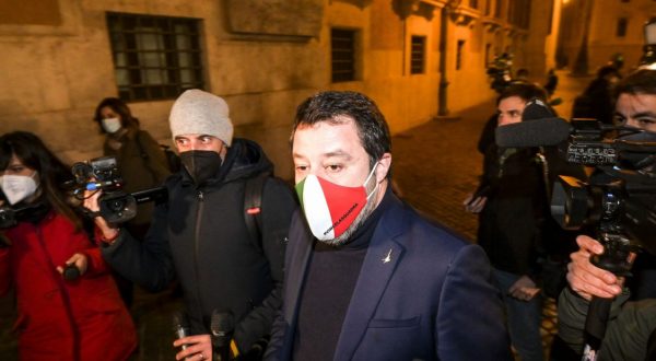 Quirinale, Salvini: “Faremo più nomi e Draghi resti dov’è”