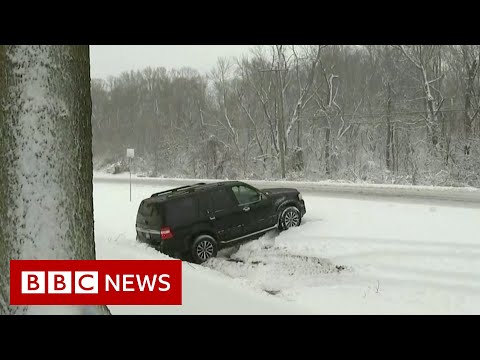 Winter storms engulf US states – BBC News