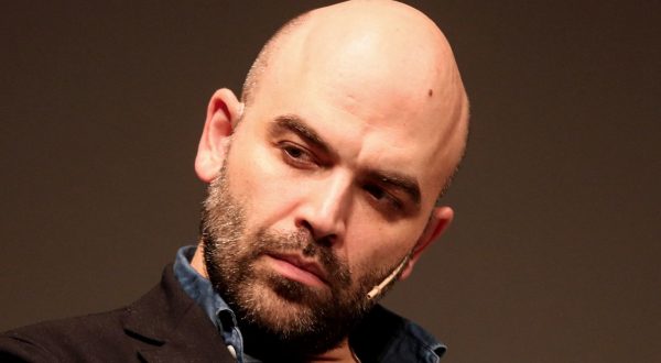 Sanremo, Saviano giovedì all’Ariston per ricordare la strage di Capaci