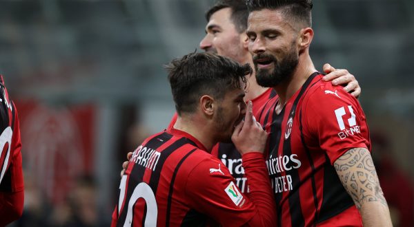 Milan in semifinale di Coppa Italia, 4-0 alla Lazio