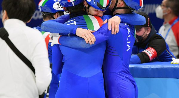 Bronzo della staffetta maschile di short track nei 5000 metri