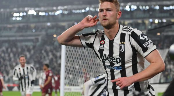 Pari tra Juventus e Torino, Belotti risponde a De Ligt