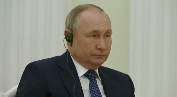 Putin “Chi interferirà ne pagherà le conseguenze”