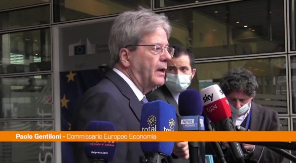 Gentiloni “L’Italia sta tornando ai livelli di crescita pre-Covid”