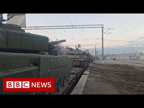 Russia says it is pulling back troops from Ukraine border – BBC News