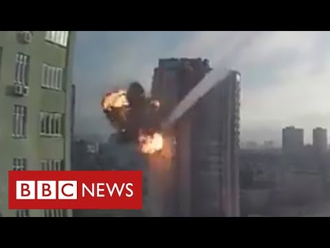 Russian assault on Kyiv intensifies in face of Ukrainian resistance – BBC News