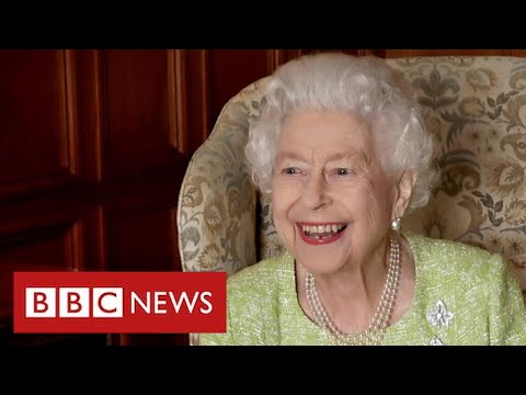 Tributes to Queen as Platinum Jubilee marks 70 years on throne – BBC News