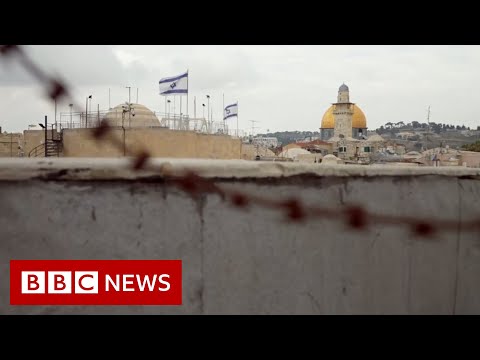 The Jews dressing as Muslims to get around prayer ban – BBC News