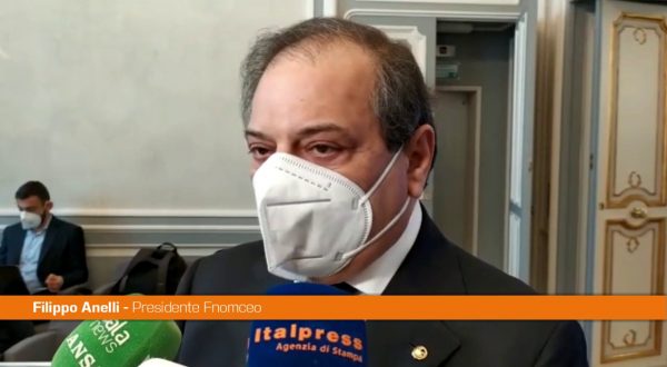 Sanità, Anelli “Investire nel capitale umano”