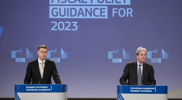 Dalla Commissione Ue le linee guida per la politica fiscale del 2023