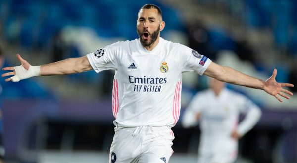 Real Madrid ai quarti, tripletta di Benzema stende il Psg