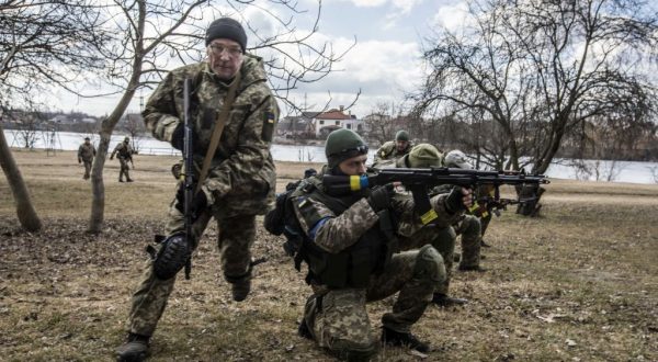 Ucraina, otto vittime nei bombardamenti di Podolsk a Kiev