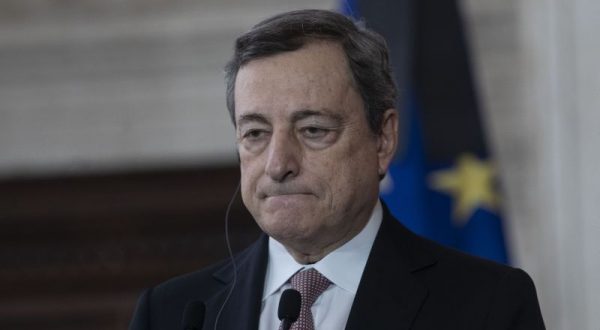 Draghi “Fondi per i profughi nel prossimo Consiglio Ue. Subito aiuti”