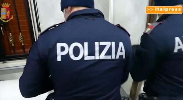 Armi e droga, 21 arresti tra Sicilia e Calabria