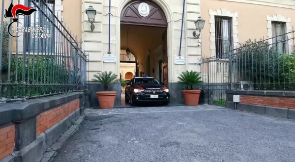 Mafia, sequestrato a Catania arsenale ad affiliati gruppo “Nizza”