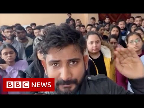 Indian students stranded in Ukraine desperately seek help – BBC News