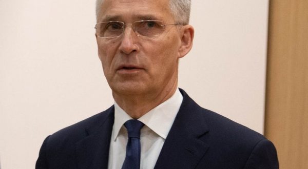 Stoltenberg “Rafforzeremo gli aiuti sull’Ucraina”