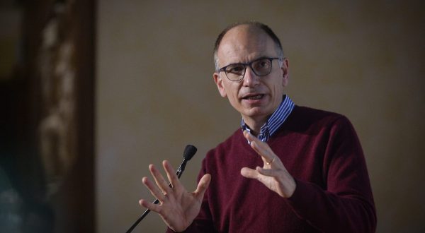 Letta “Evitare la recessione, i fondi ci sono”