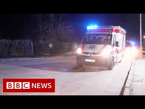 The rescue mission to evacuate sick Ukrainian children from Russian bombs – BBC News