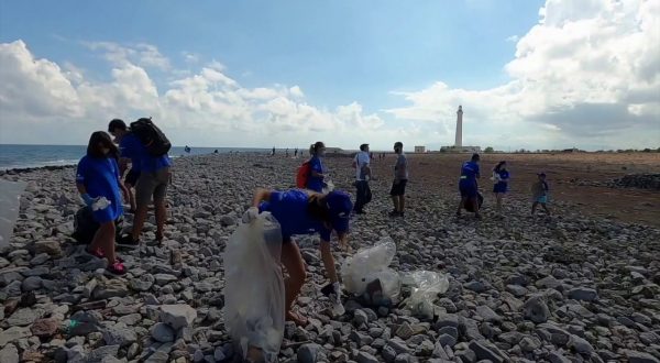 Adotta una spiaggia, al via la campagna di Marevivo