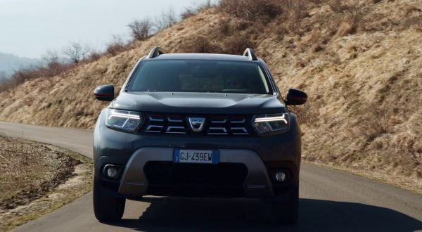 Dacia, serie limitata Duster Extreme dedicata ai “viaggiatori seriali”