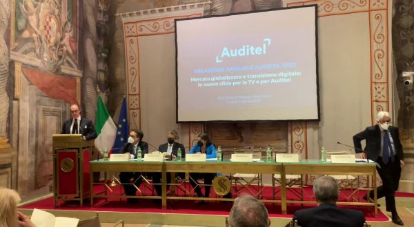 Auditel, arriva la “Total Audience”