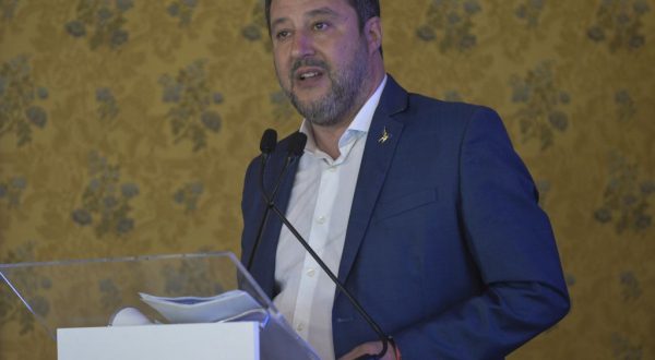 Ucraina, Salvini “Chiederò a Draghi se altre armi accorciano guerra”