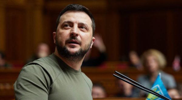 Ucraina, Zelensky “Le truppe russe non rispettano gli accordi”