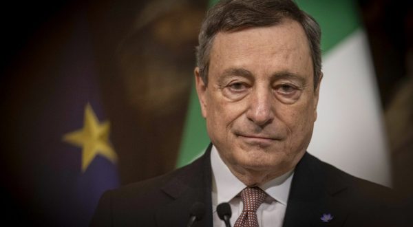 Ucraina, Draghi a G7 “Avanti con le sanzioni e nuovo slancio ai negoziati”