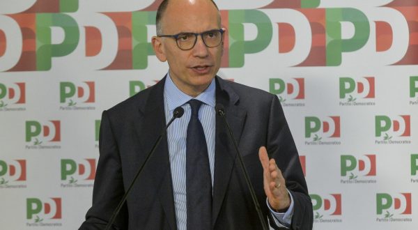 Letta “Sull’Ucraina l’Europa faccia un passo avanti e sia unita”